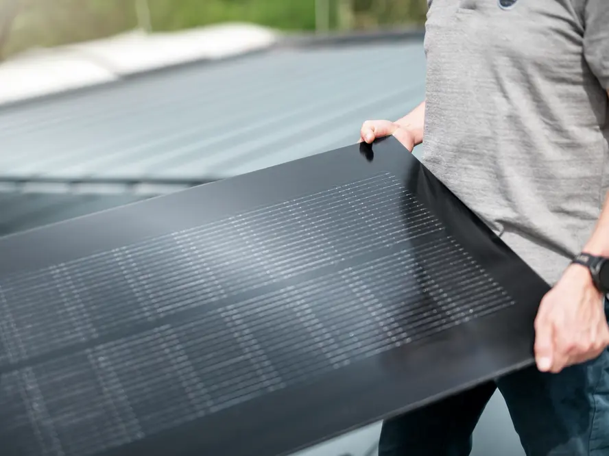 Natančen posnetek posameznega solarnega modula PREFALZ