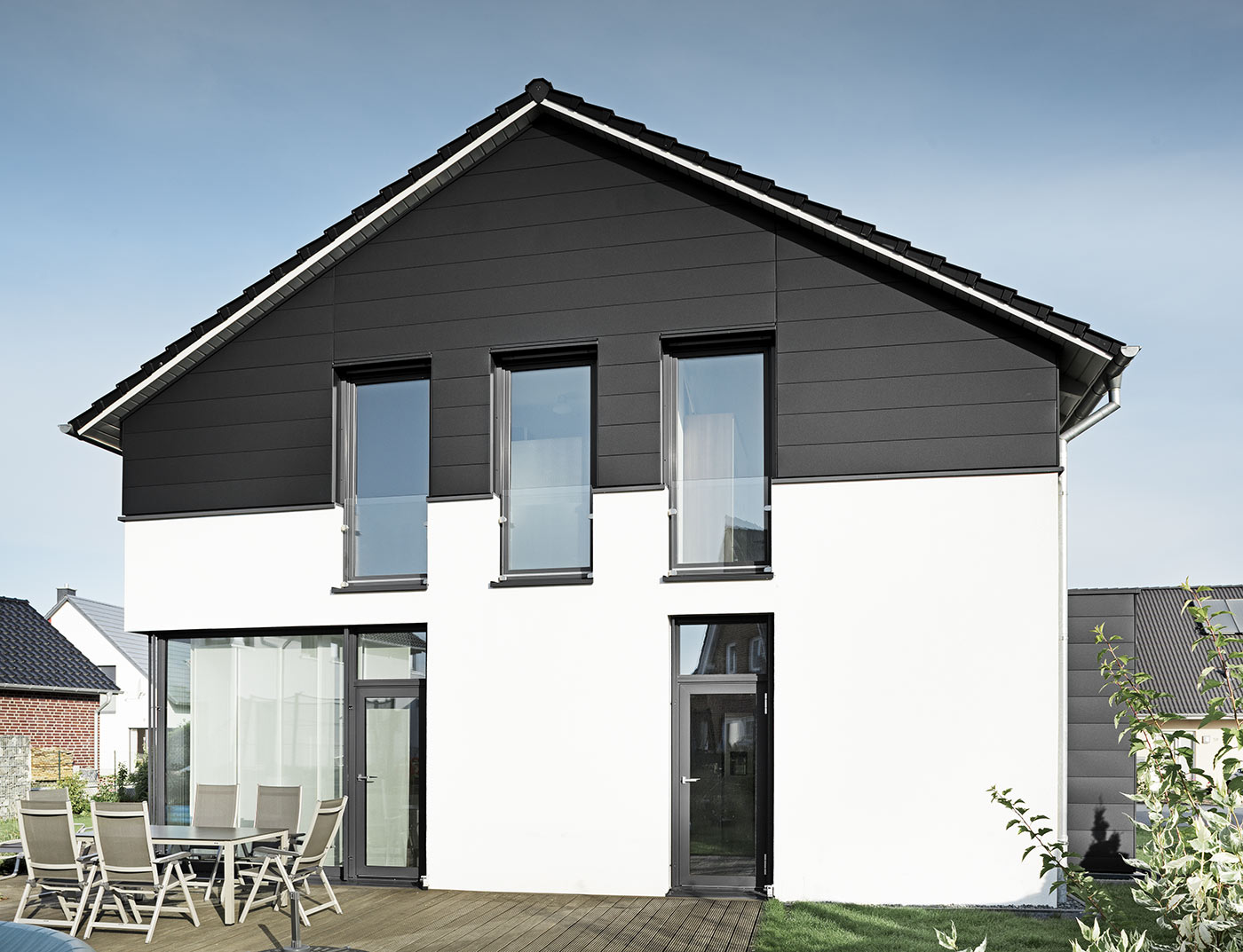 Referenčni objekti PREFA Fasadni sistemi Siding 03 P.10 črna