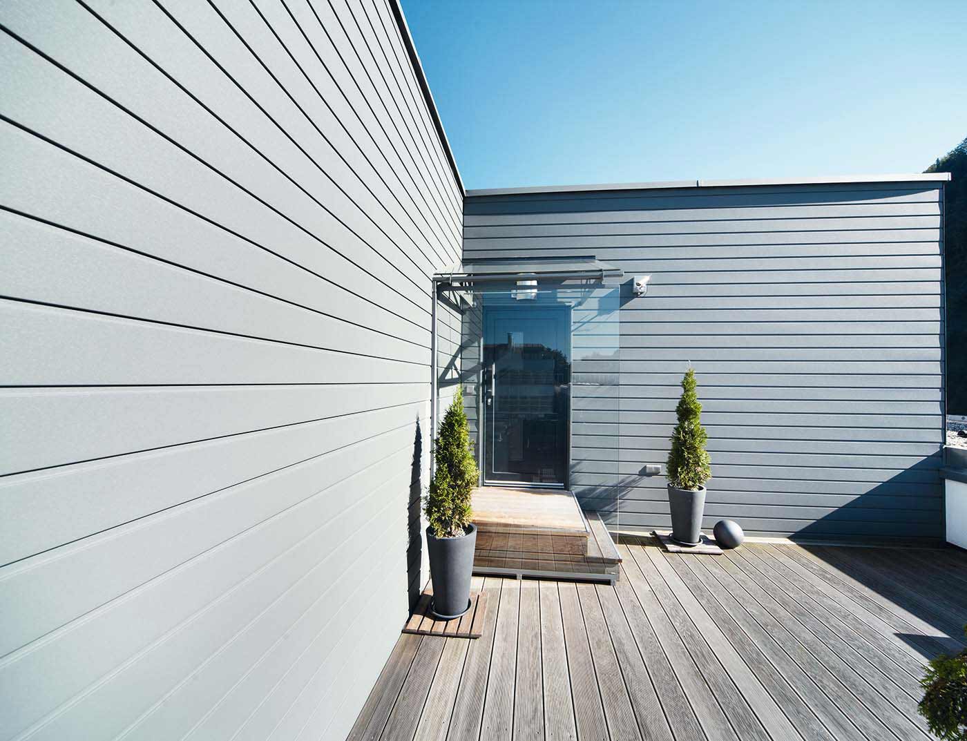 Referenčni objekti PREFA Fasadni sistemi Siding 07 P.10 svetlo siva